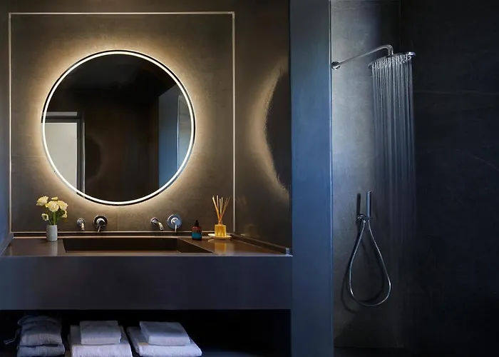 My Santorini Villa, Luxury